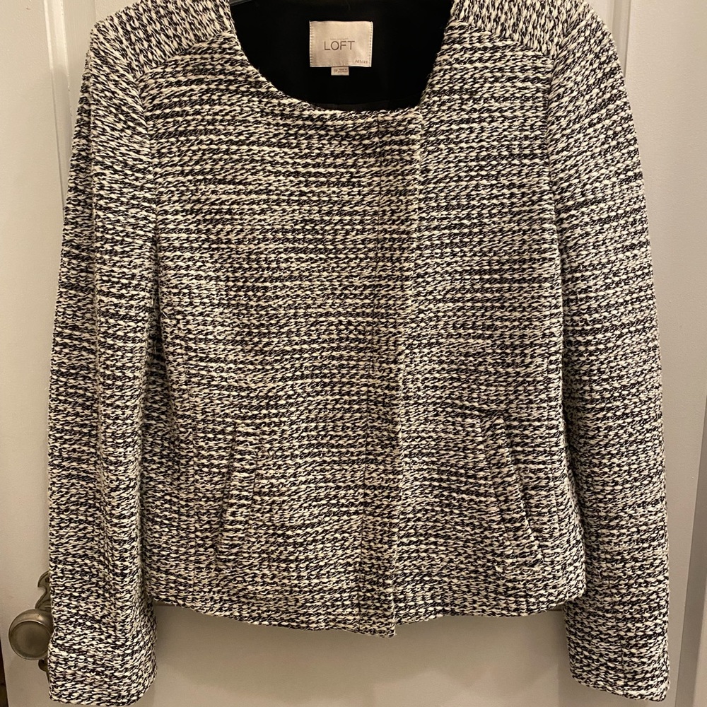 Loft Jacket - Picture 3 of 5